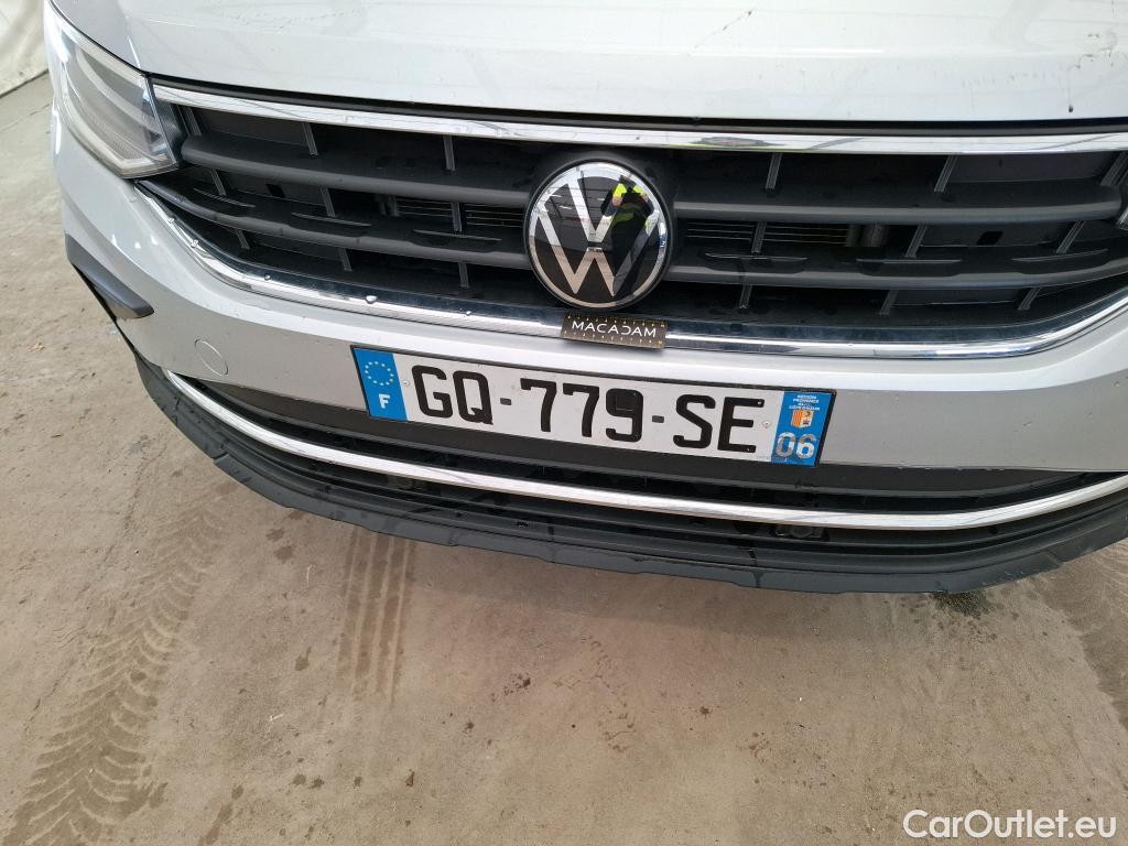  Volkswagen  Tiguan VOLKSWAGEN  / 2020 / 5P / SUV 2.0 TDI 150 DSG7 Life Business #13