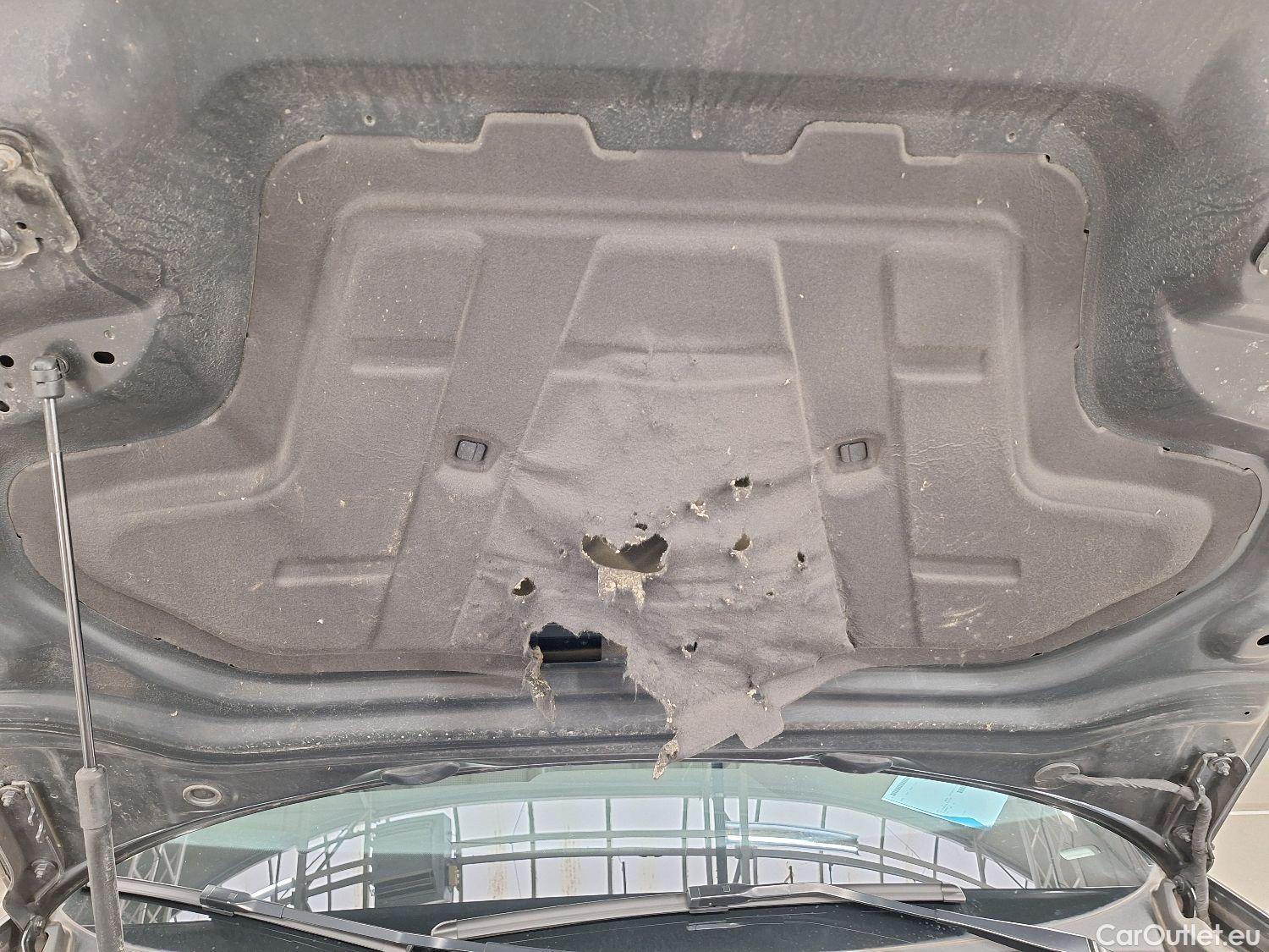  Audi  Q3 Audi,  SB '19 PHEV, Audi  Sportback 45 TFSI e S tronic S Line 5d #38