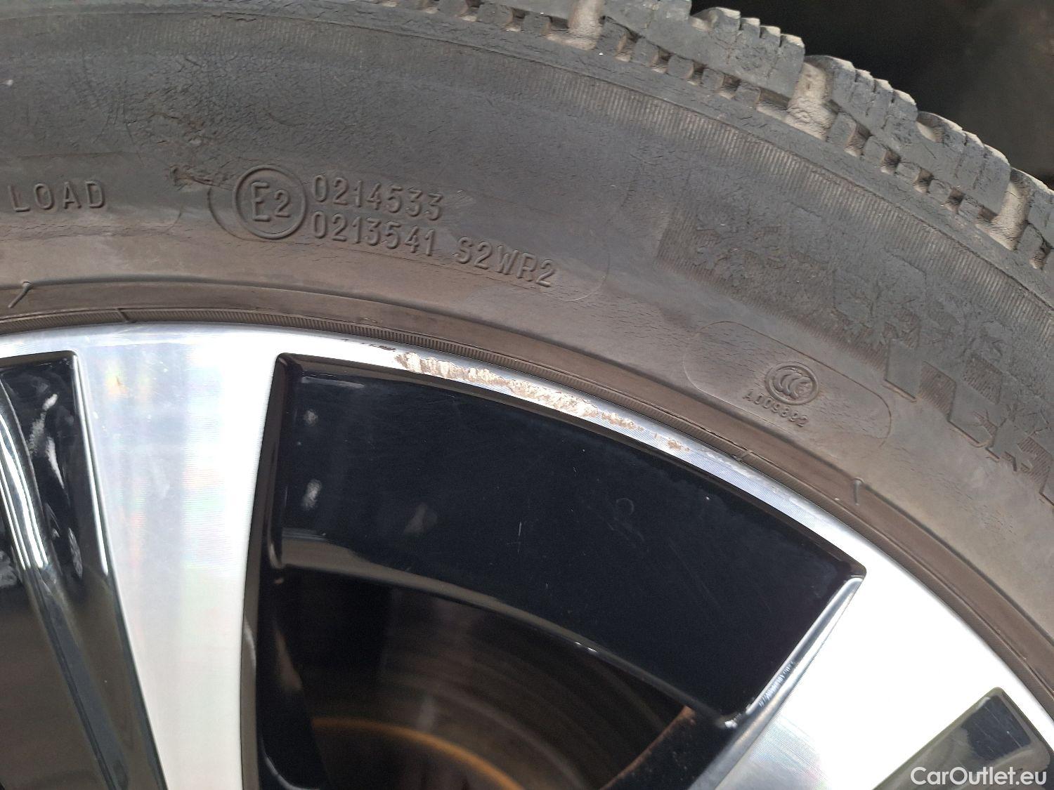  Mercedes  E-Klasse Mercedes, E-Clas Br FL'20 PHEV, Mercedes-Benz  Break E 300 e Business Solu #6