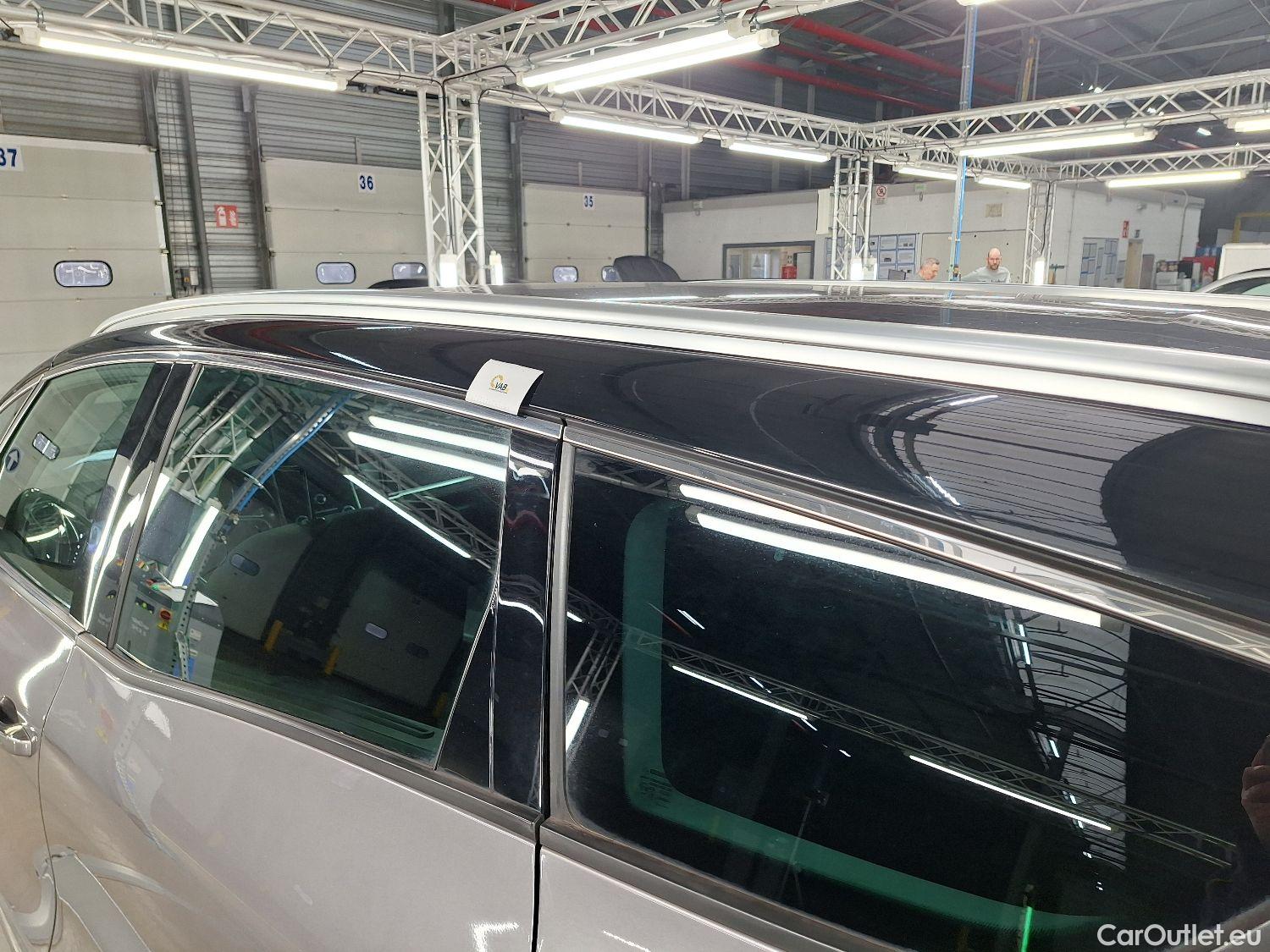  Renault  Grand Scenic Renault, Gr.Scénic '16, Renault Grand Scénic TCe 140 EDC Intens 5d #64