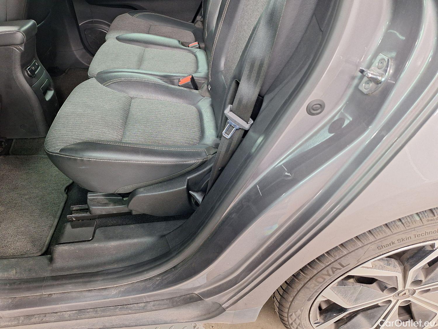  Renault  Grand Scenic Renault, Gr.Scénic '16, Renault Grand Scénic TCe 140 EDC Intens 5d #53