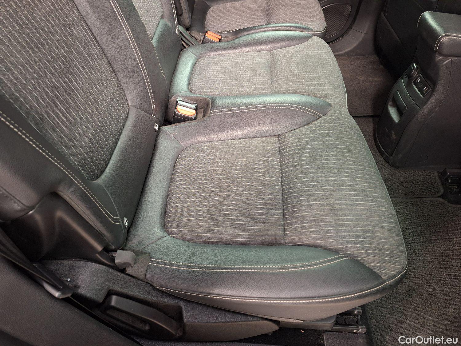  Renault  Grand Scenic Renault, Gr.Scénic '16, Renault Grand Scénic TCe 140 EDC Intens 5d #46