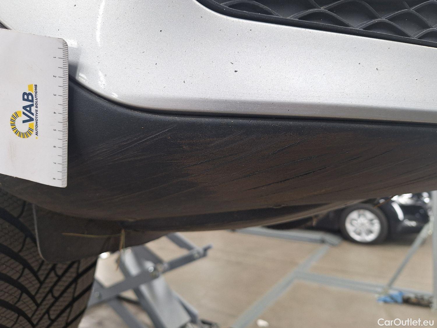  Mercedes  GLA Mercedes,  '20, Mercedes-Benz   200 d Business Solution 5d #12