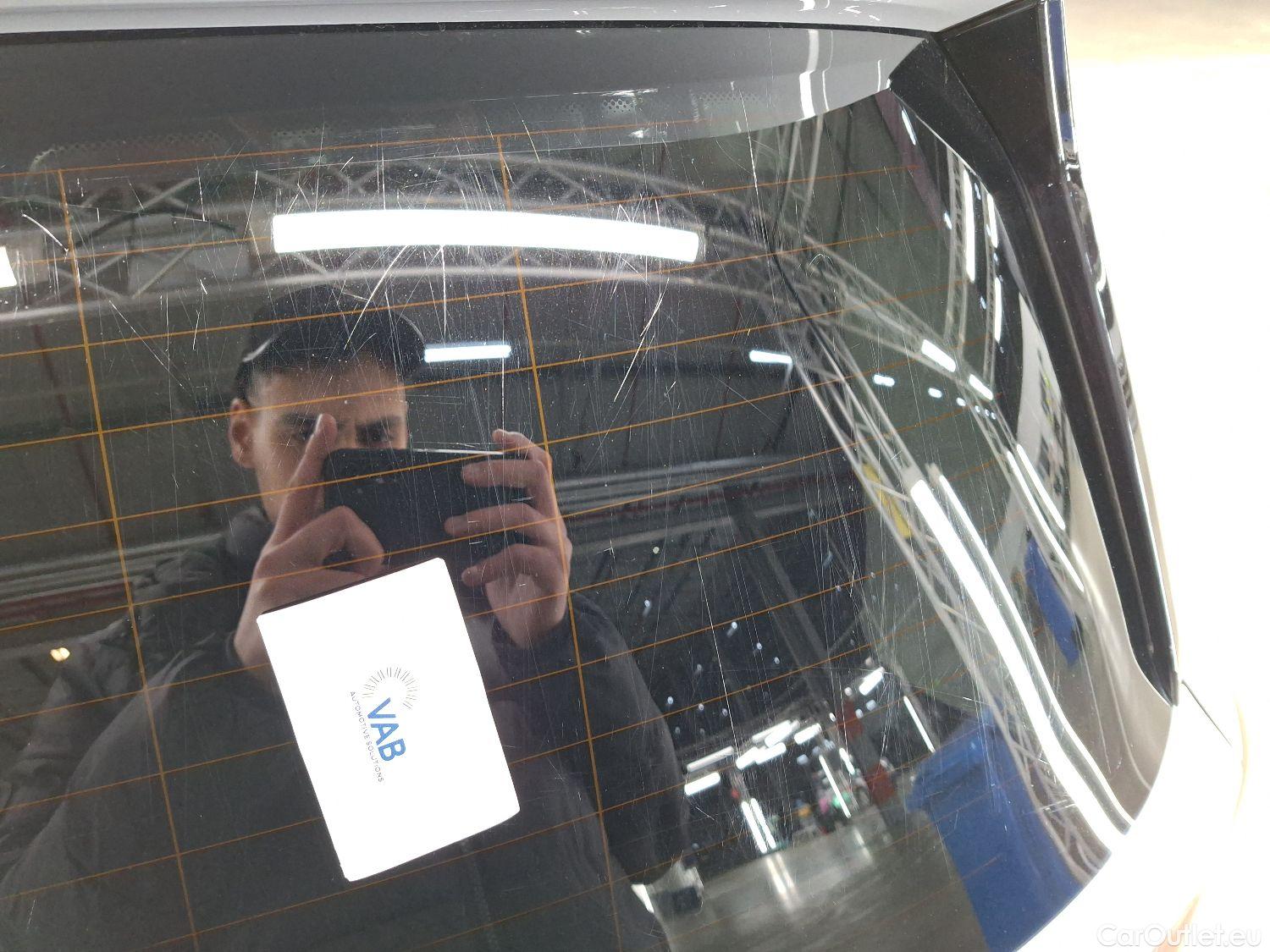  Bmw  Serie 2 BMW, 2-serie GranTour '18, BMW 2 Reeks Gran Tourer 218d (100kW) 5d #25