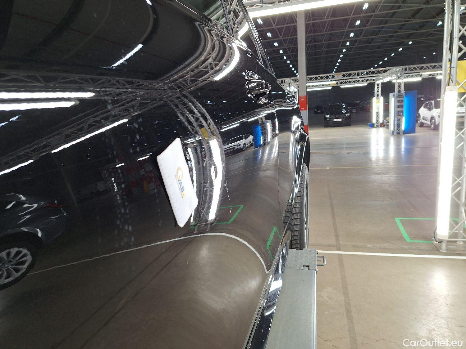  Mercedes  G-Klasee Mercedes, GLE '18 PHEV, Mercedes-Benz GLE GLE 350 de 4MATIC 5d #18