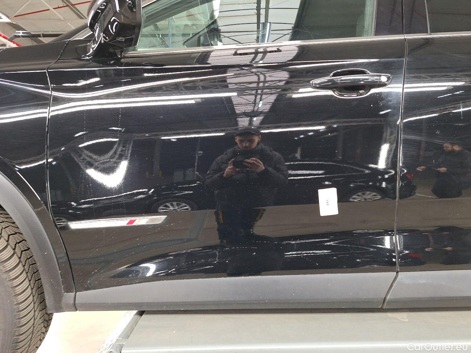  DS  DS7 DS,  CB '17, DS 7 Crossback 1.6 PureTech 180 Auto PERFORMANCE L #36