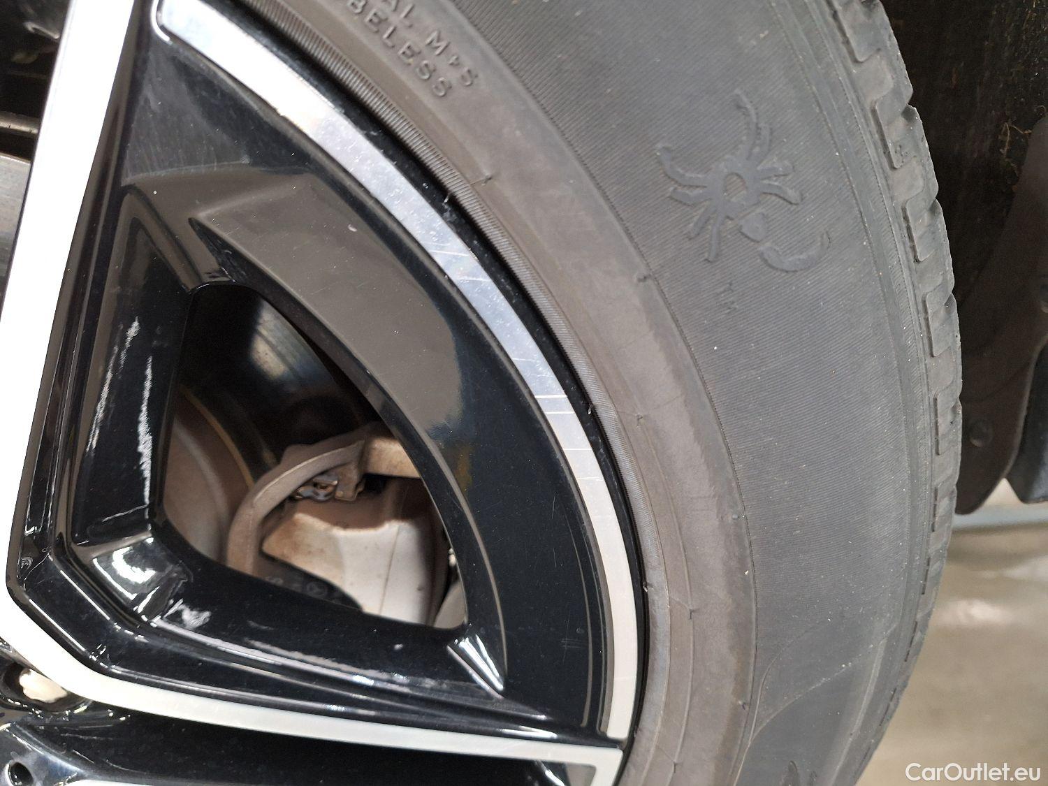  Mercedes  G-Klasee Mercedes, GLE '18 PHEV, Mercedes-Benz GLE GLE 350 de 4MATIC 5d #5