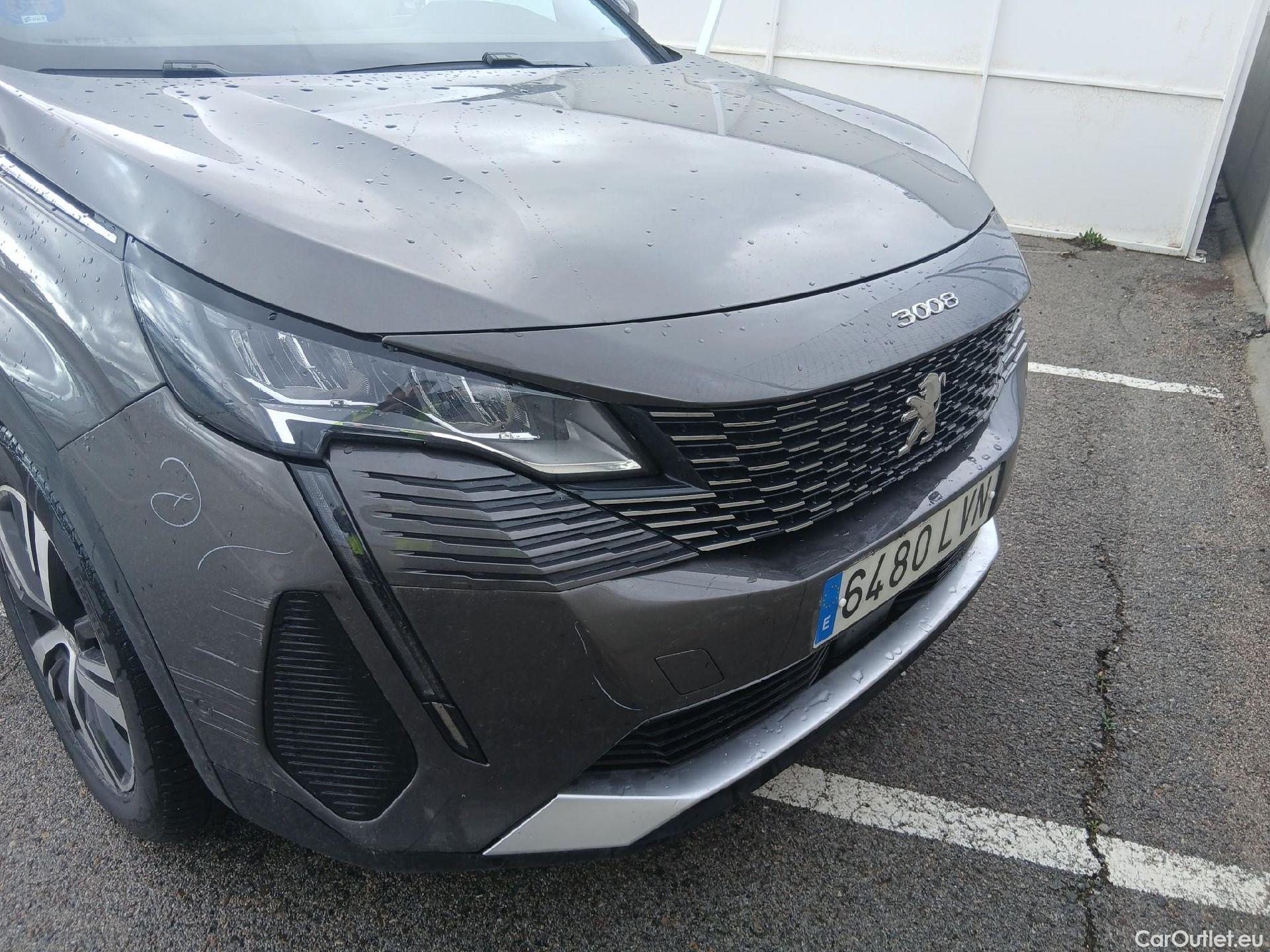  Peugeot  3008 PEUGEOT  Hybrid / 2020 / 5P / todoterreno 225 e-EAT8 Allure (AC2) #3