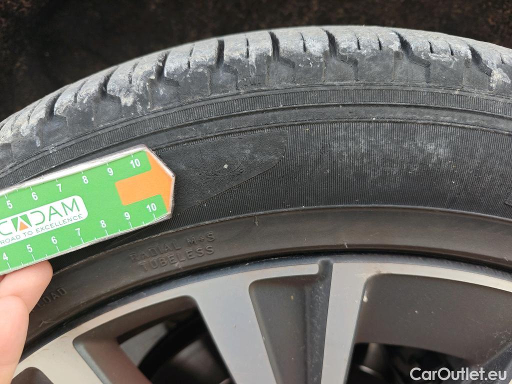  Volvo  XC90 VOLVO  / 2019 / 5P / todoterreno 2.0 T8 AWD Business Plus Auto #55