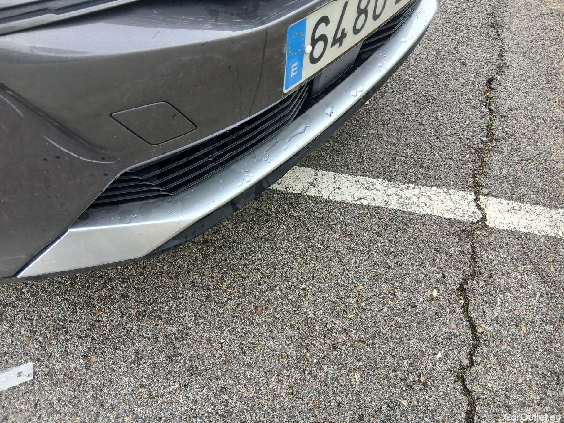  Peugeot  3008 PEUGEOT  Hybrid / 2020 / 5P / todoterreno 225 e-EAT8 Allure (AC2) #6