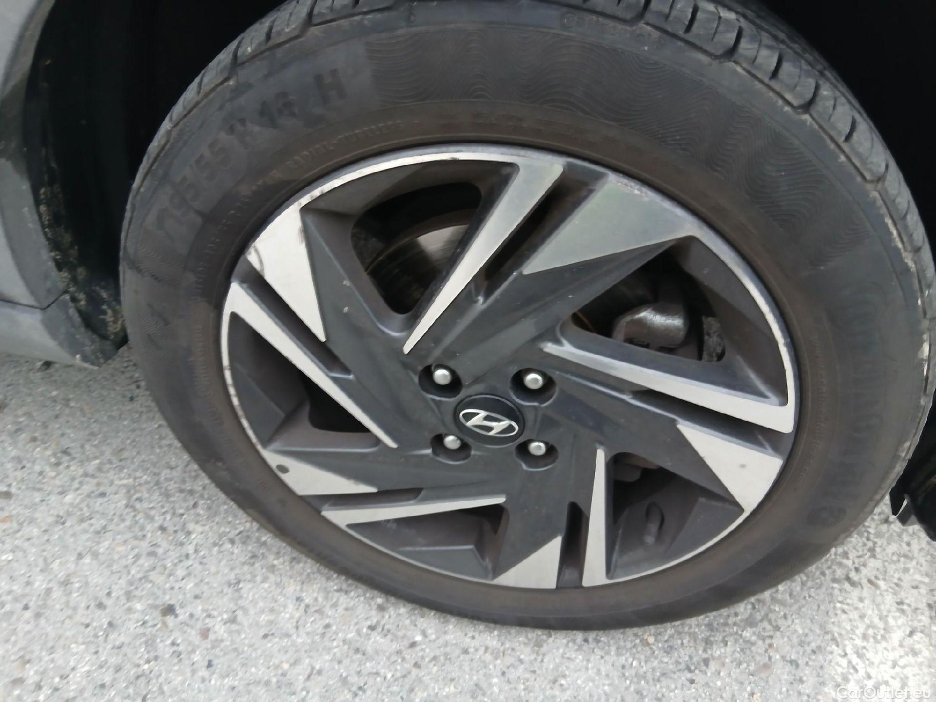  Hyundai  Bayon HYUNDAI  / 2021 / 5P / todoterreno 1.0 TGDI 74kW (100CV) 48V Maxx #33