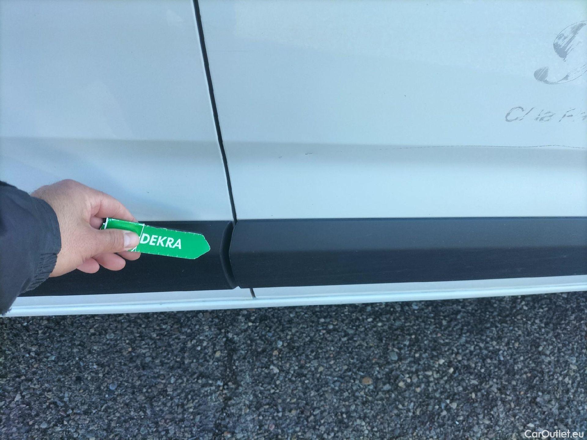  Land Rover  Discovery FIAT Doblò / 2022 / 5P / combi Combi (N1) BlueHDi 1.5 L 100CV (AC) #42