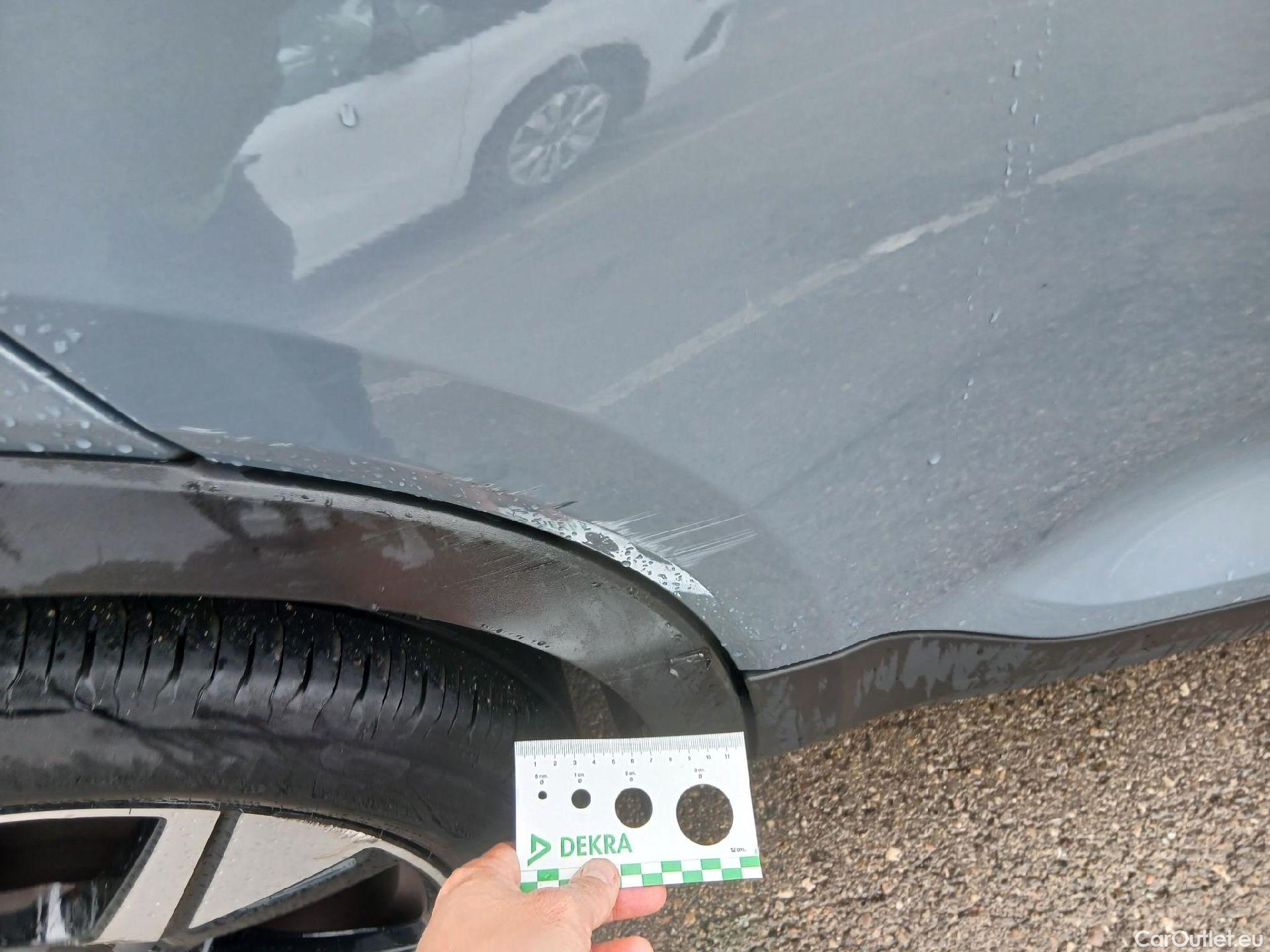  Volvo  XC 40 VOLVO XC40 / 2017 / 5P / todoterreno 1.5 T5 Twin Recharge R-Design Auto #25