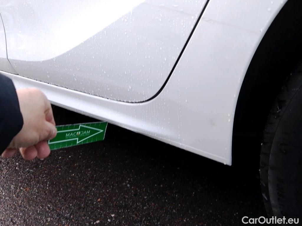  Opel  Corsa OPEL  / 2019 / 5P / berlina con portón 1.2T XHL 74kW (100CV) Elegance #4