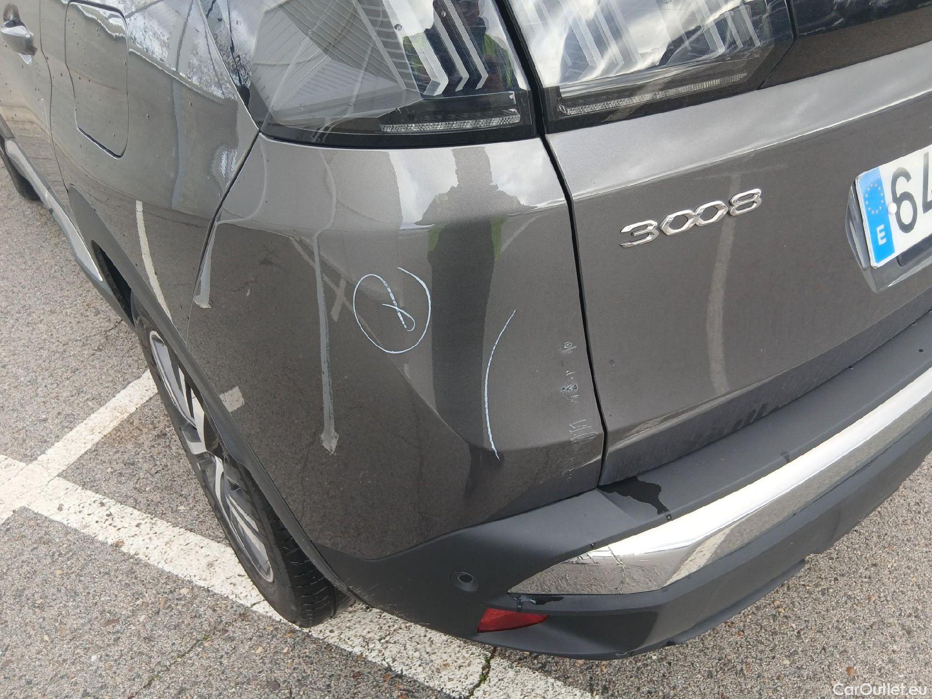  Peugeot  3008 PEUGEOT  Hybrid / 2020 / 5P / todoterreno 225 e-EAT8 Allure (AC2) #12