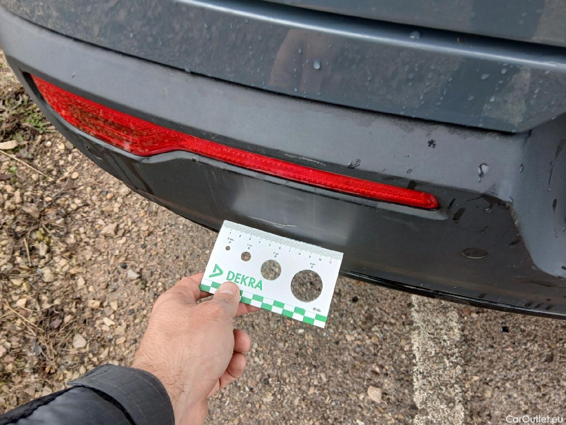  Volvo  XC 40 VOLVO XC40 / 2017 / 5P / todoterreno 1.5 T5 Twin Recharge R-Design Auto #15