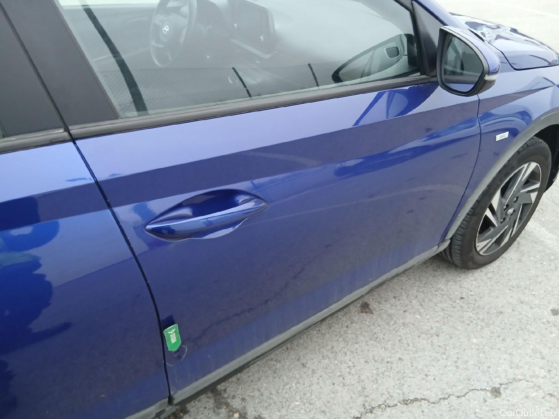  Hyundai  Bayon HYUNDAI  / 2021 / 5P / todoterreno 1.0 TGDI 74kW (100CV) 48V Maxx #31