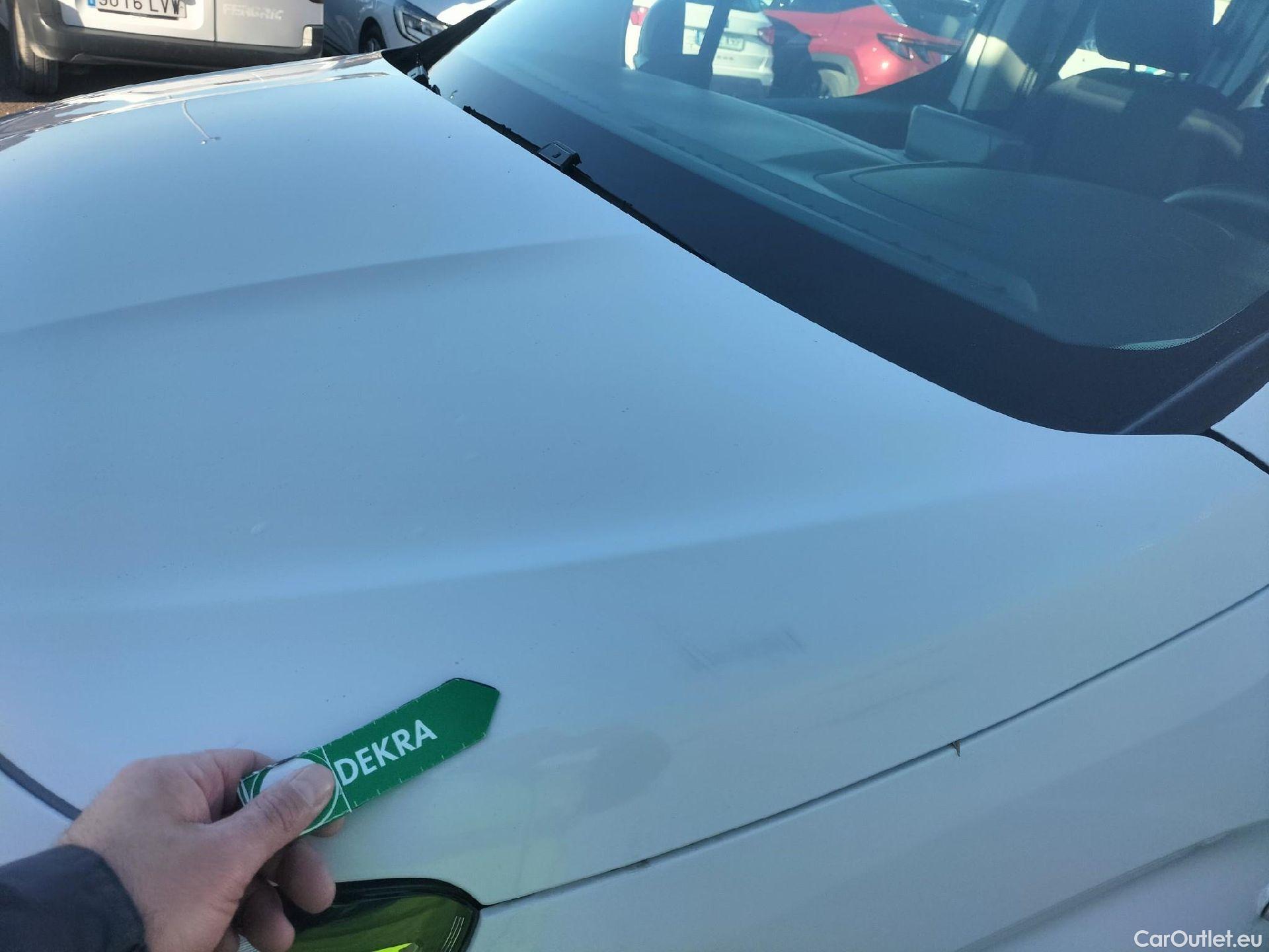  Land Rover  Discovery FIAT Doblò / 2022 / 5P / combi Combi (N1) BlueHDi 1.5 L 100CV (AC) #7