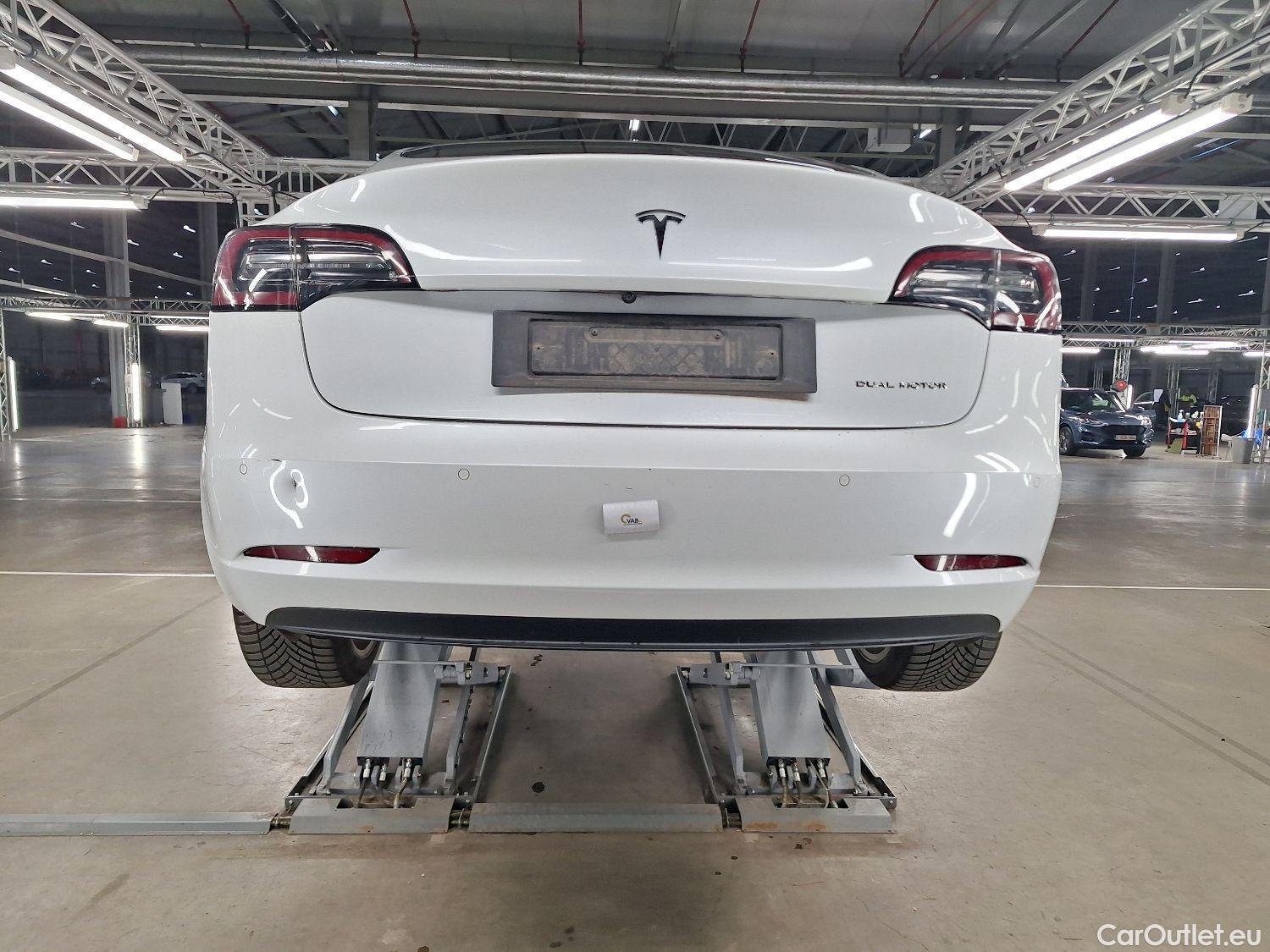  Tesla  Model 3 Tesla,  '18 BEV, Tesla  Long-Range Dual Motor AWD 4d #42