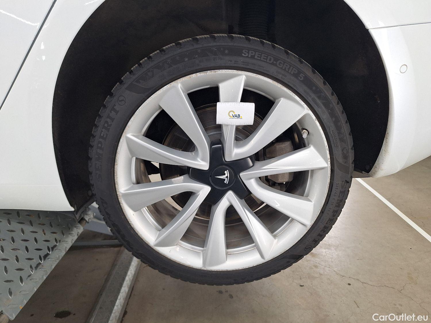  Tesla  Model 3 Tesla,  '18 BEV, Tesla  Long-Range Dual Motor AWD 4d #47