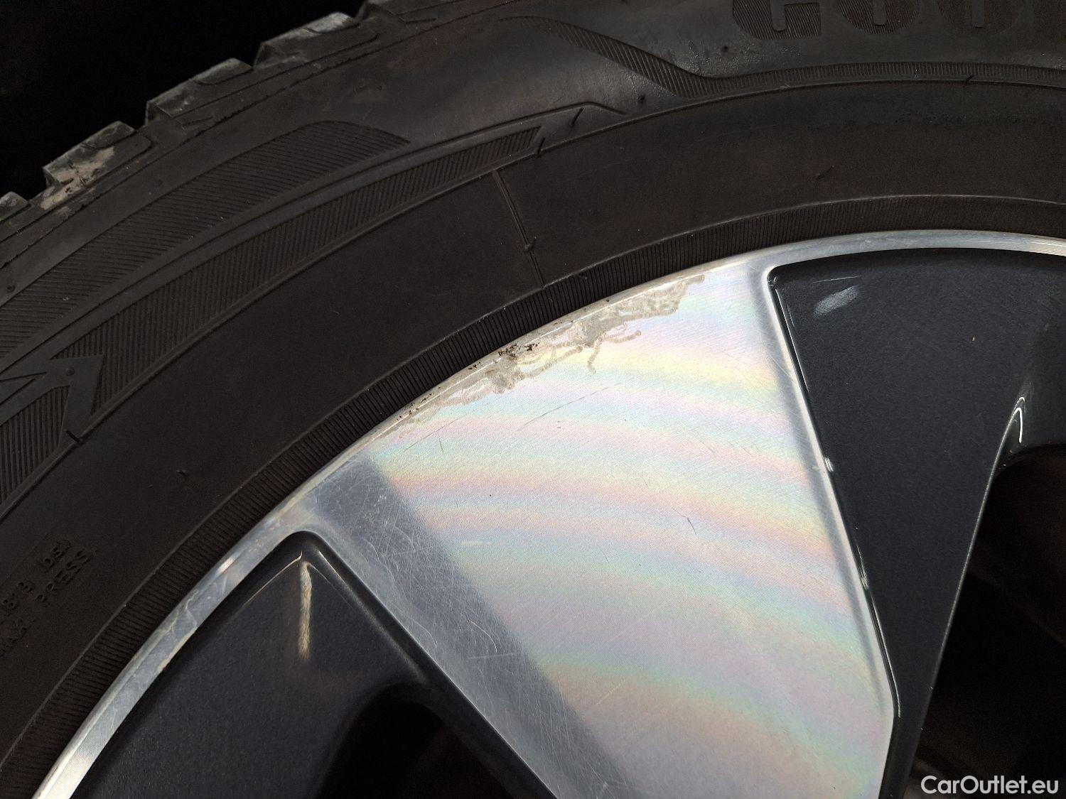  Bmw  Serie 5 BMW, 5-serie To FL'20, BMW 5 Reeks Touring 518d Aut. (110 kW) 5d #10