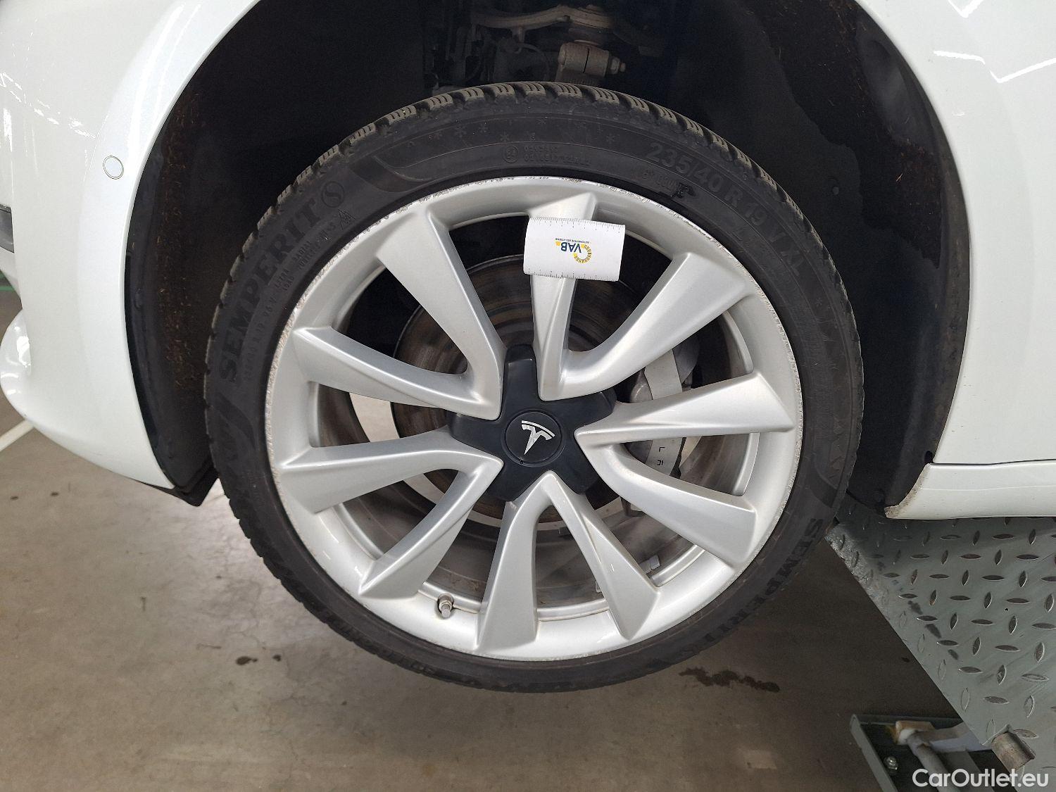  Tesla  Model 3 Tesla,  '18 BEV, Tesla  Long-Range Dual Motor AWD 4d #58