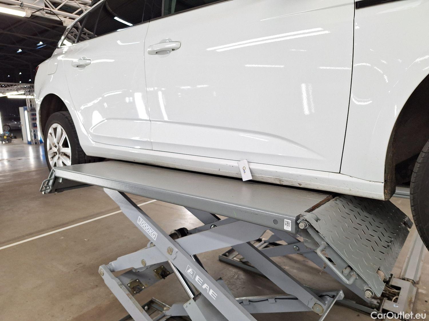  Renault  Megane Renault, Mégane GT FL'20, Renault Mégane Grandtour Blue dCi 115 Corporate Ed #15