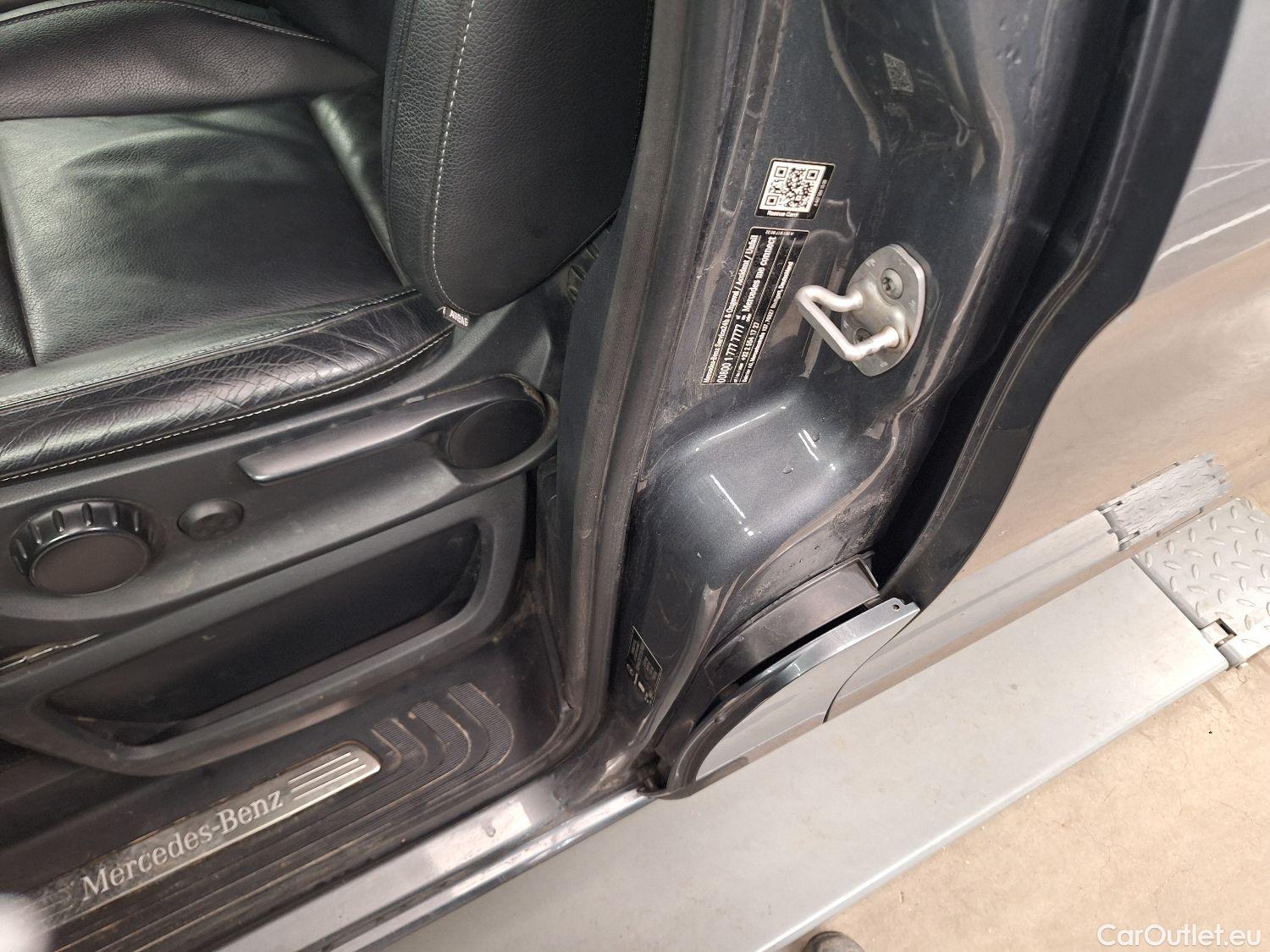  Mercedes  V-Klasse Mercedes, V-Class FL'19, Mercedes-Benz  V 220 d L2 9G-TRONIC Avantg #65