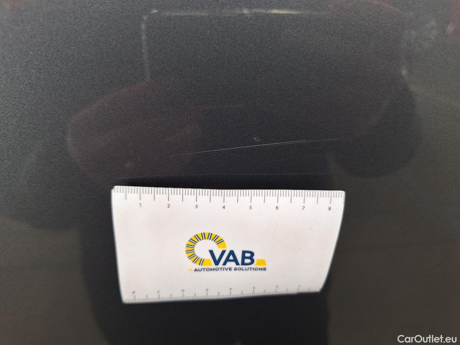  Mercedes  V-Klasse Mercedes, V-Class FL'19, Mercedes-Benz  V 220 d L2 9G-TRONIC Avantg #51