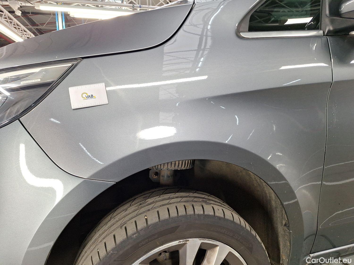  Mercedes  V-Klasse Mercedes, V-Class FL'19, Mercedes-Benz  V 220 d L2 9G-TRONIC Avantg #35