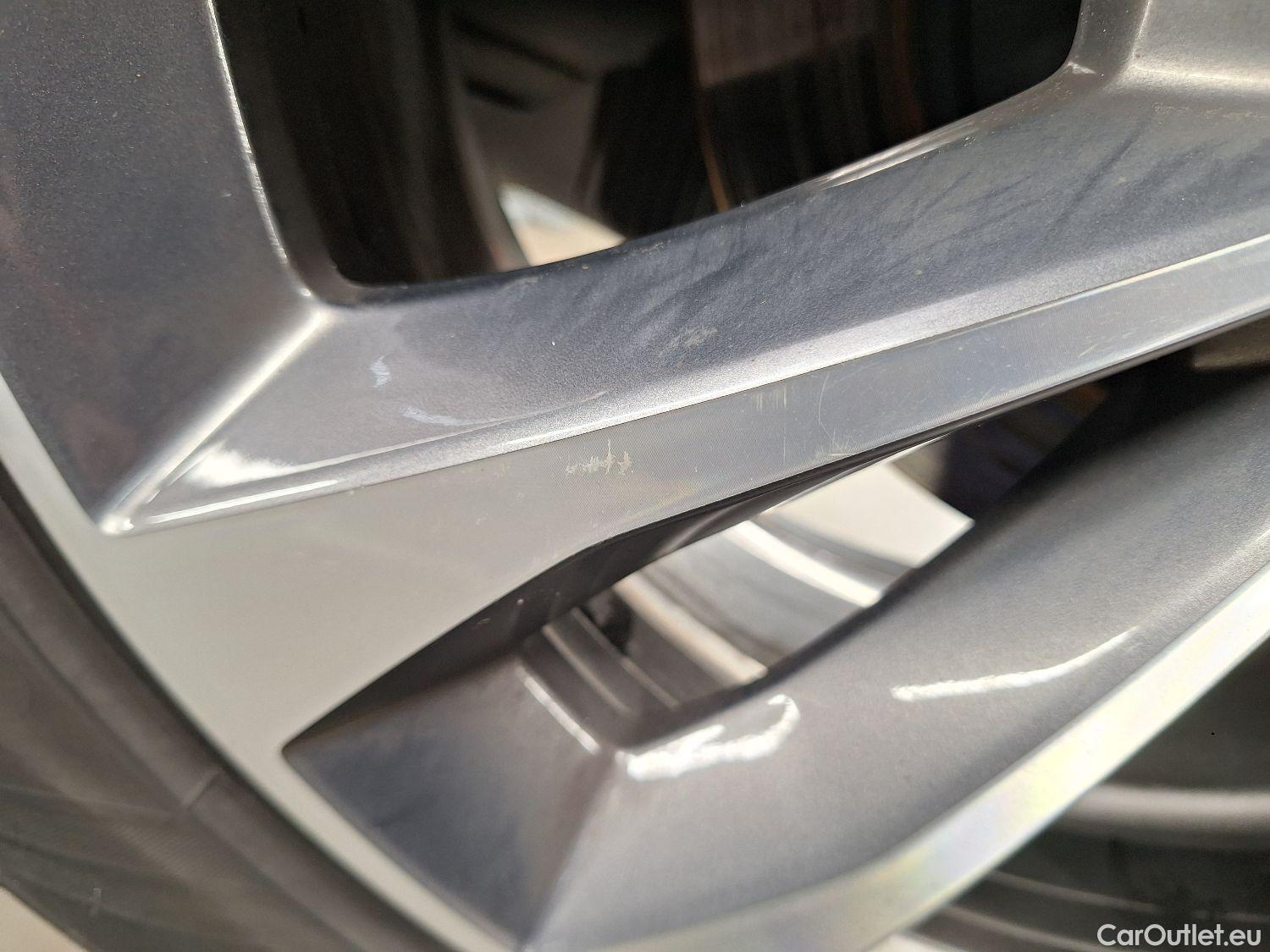  Mercedes  V-Klasse Mercedes, V-Class FL'19, Mercedes-Benz  V 220 d L2 9G-TRONIC Avantg #10