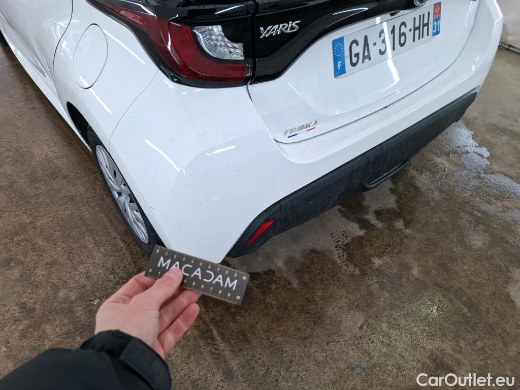  Toyota  Yaris TOYOTA  Hybride / 2019 / 5P / Berline Hybride 116h France Business Stage Acad #15