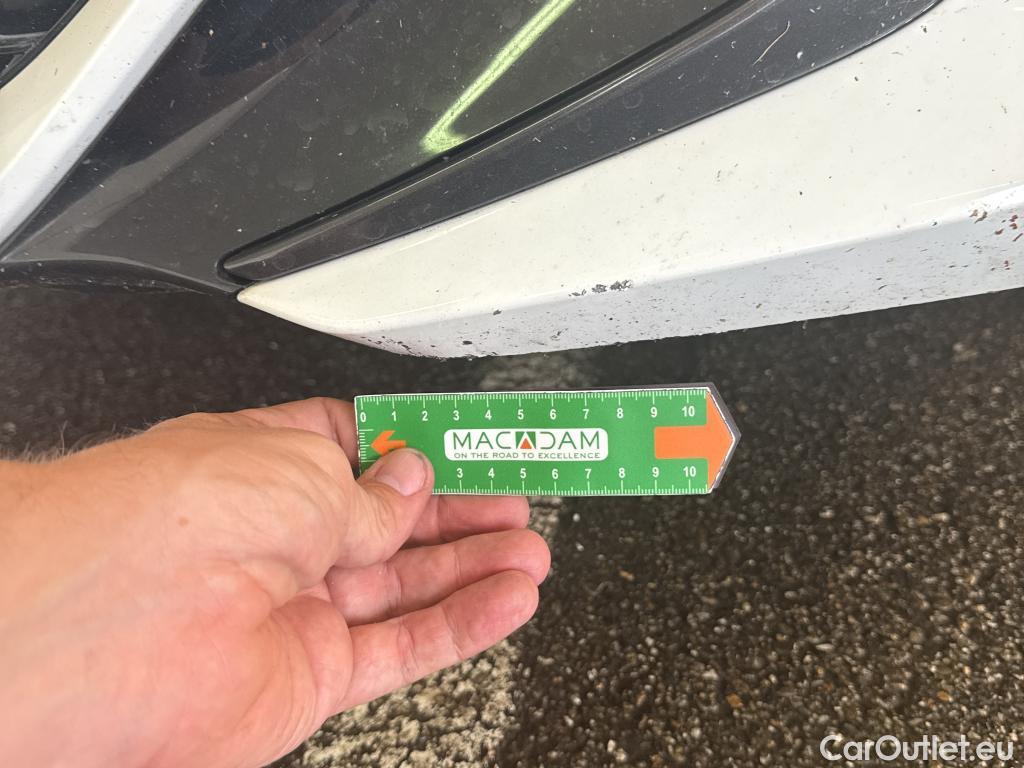  Toyota  Corolla TOYOTA  / 2018 / 5P / Berline Hybride 122h Dynamic Business Beyond Zer #4