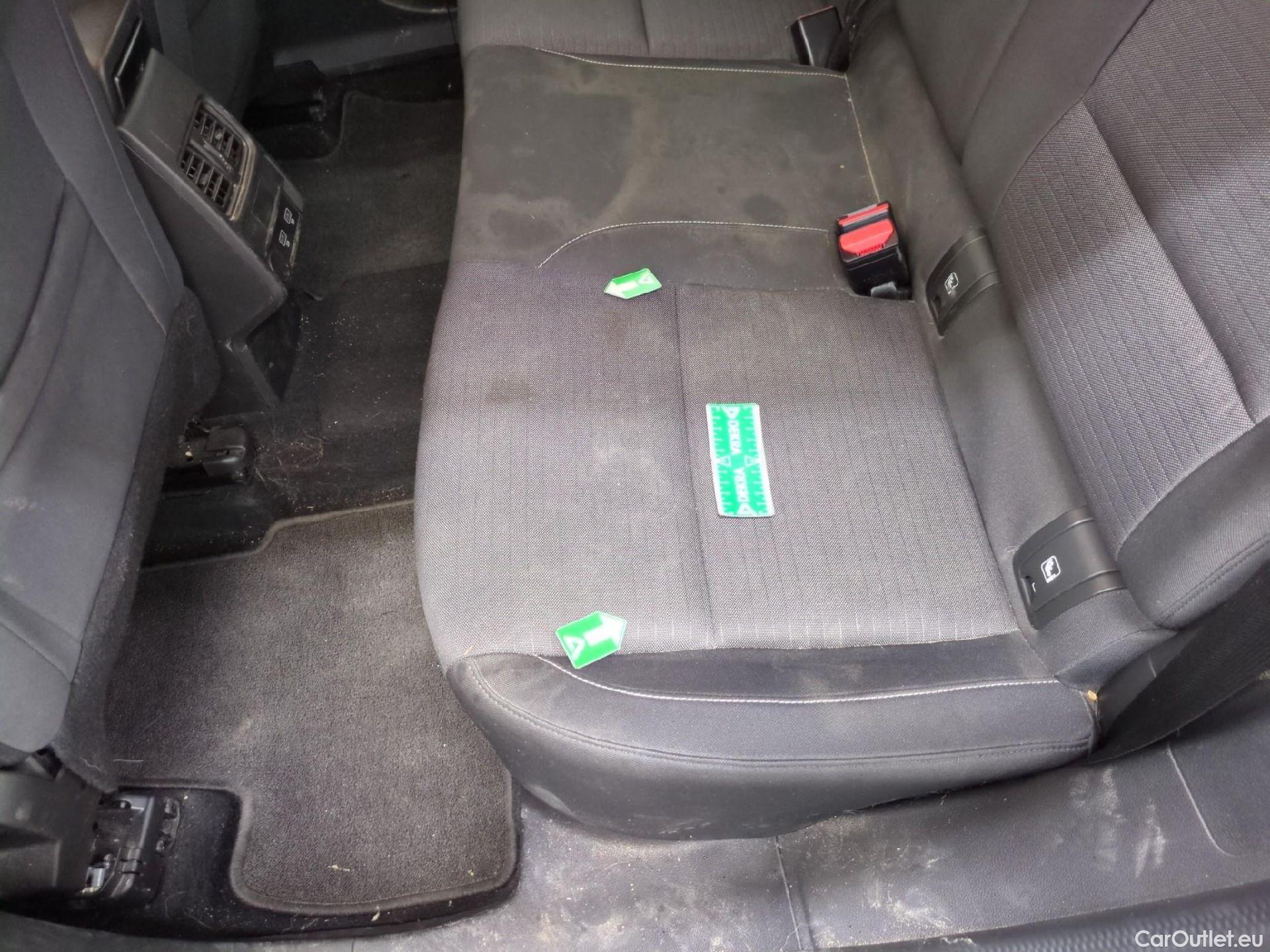  Renault  Arkana RENAULT  / 2021 / 5P / SUV Business TCe 140 EDC #8