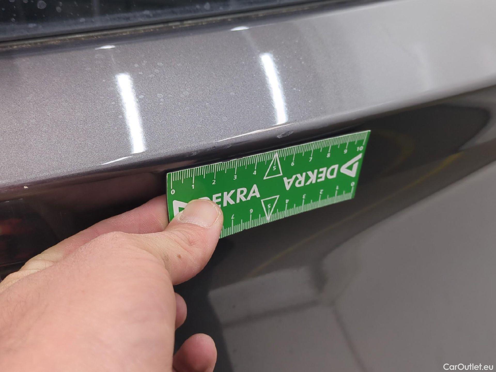  Opel   Grandland X Grandland X Elegance Business 1.2 Turbo 130CV BVA8 E6d #13