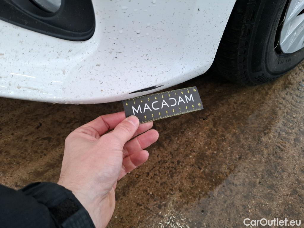  Toyota  Yaris TOYOTA  Hybride / 2019 / 5P / Berline Hybride 116h France Business Stage Acad #12