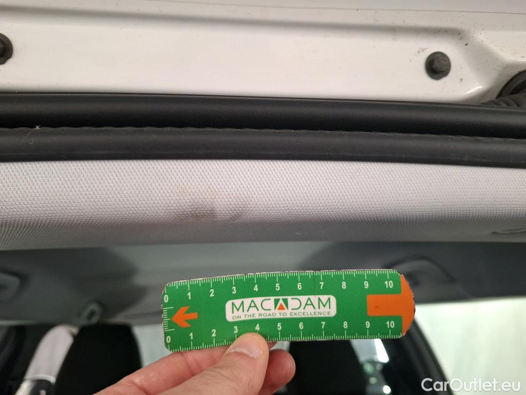  Peugeot  2008  Active Business 1.5 HDi 130CV BVA8 E6d #21