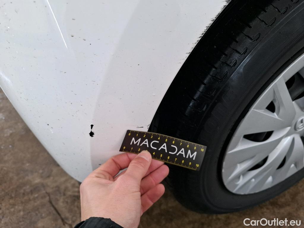  Toyota  Yaris TOYOTA  Hybride / 2019 / 5P / Berline Hybride 116h France Business Stage Acad #19