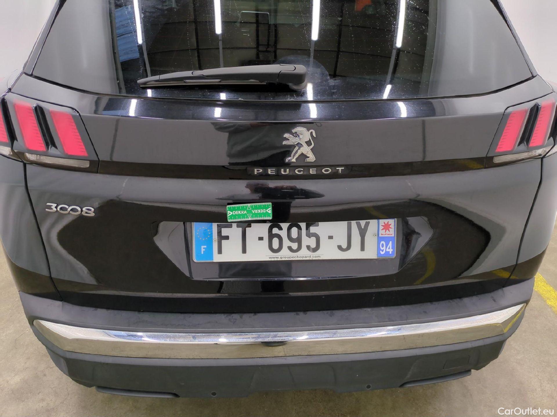  Peugeot  3008  Allure Business 1.5 HDi 130CV BVA8 E6d #40