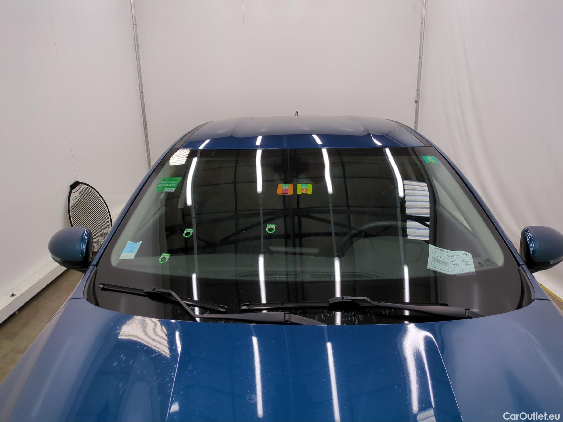  Renault  Arkana RENAULT  / 2021 / 5P / SUV Business TCe 140 EDC #3