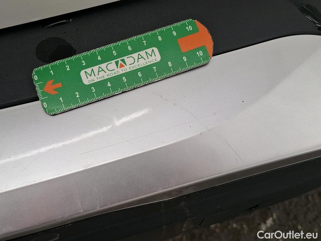  Peugeot  2008  Active Business 1.5 HDi 130CV BVA8 E6d #25