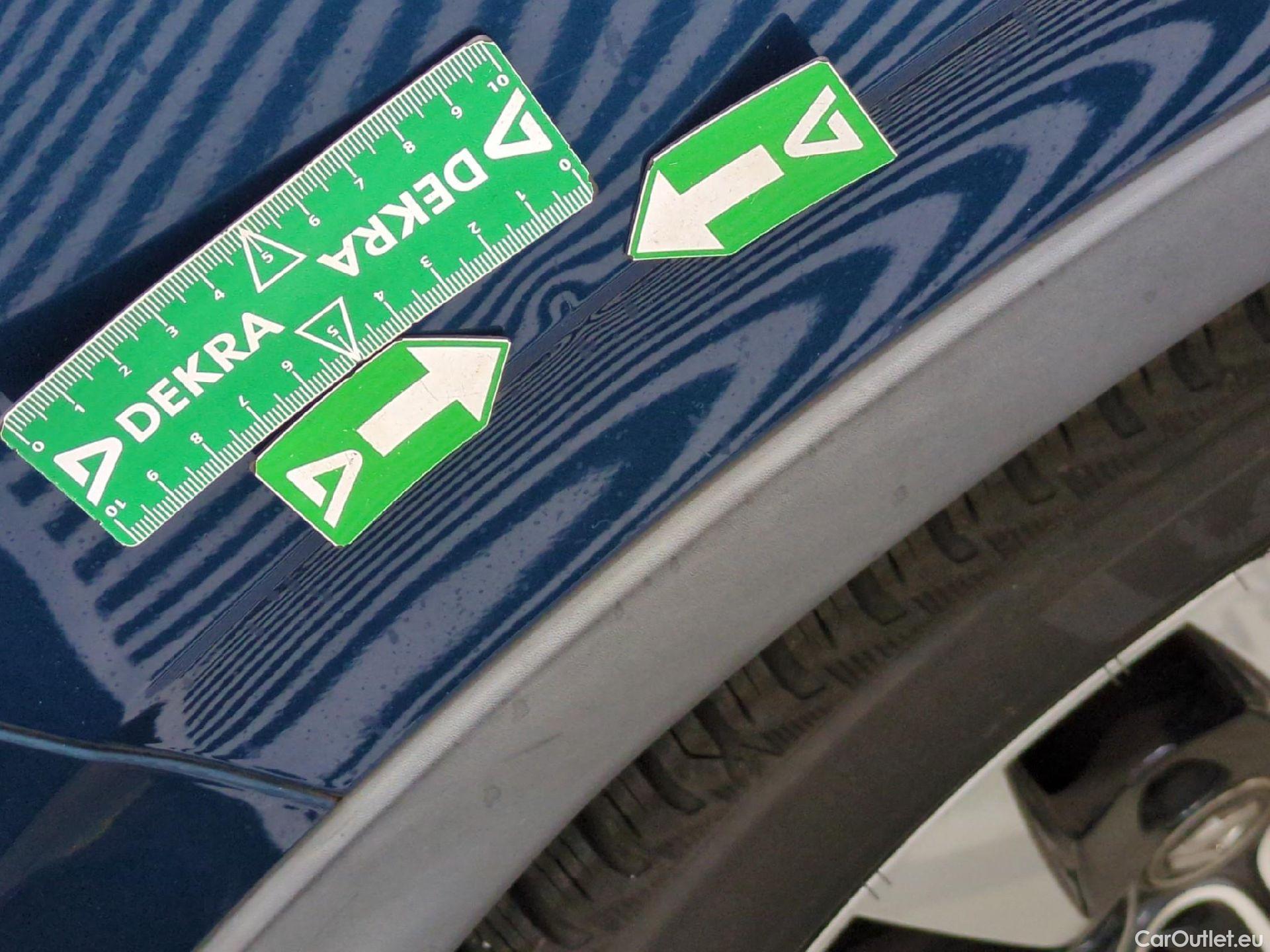  Renault  Arkana RENAULT  / 2021 / 5P / SUV Business TCe 140 EDC #23