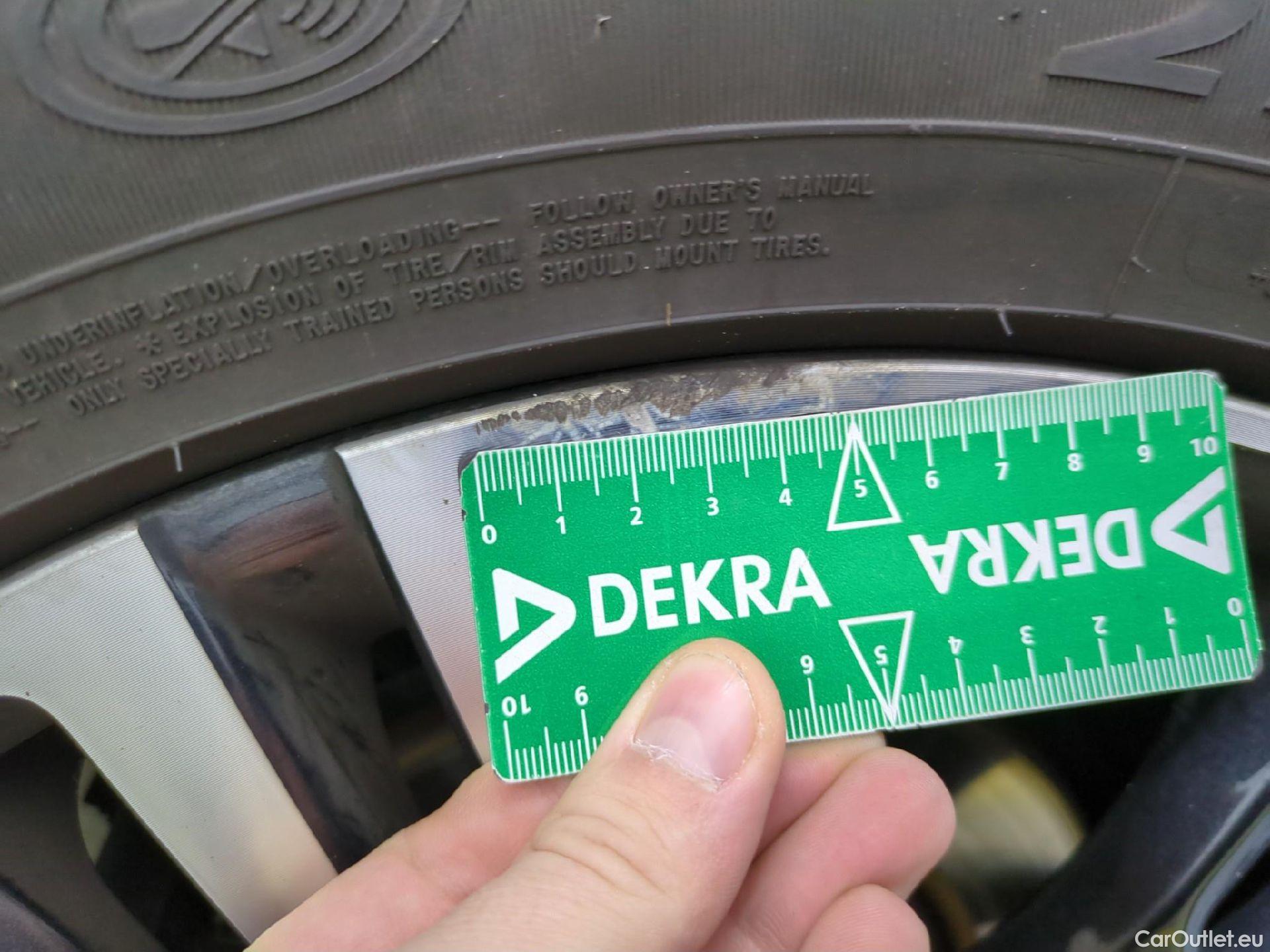  Peugeot  3008  Allure Business 1.5 HDi 130CV BVA8 E6d #23