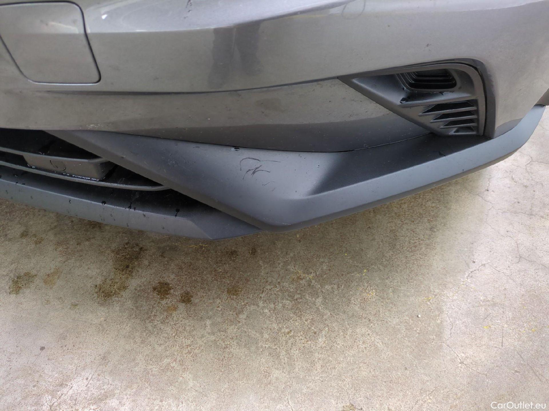  Nissan  Juke NISSAN  / 2019 / 5P / Crossover DIG-T 114 DCT Business+ #16