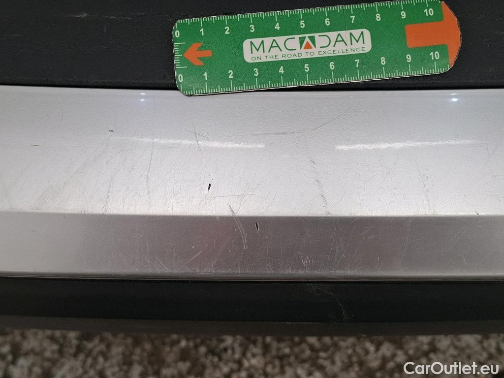  Peugeot  2008  Active Business 1.5 HDi 130CV BVA8 E6d #26