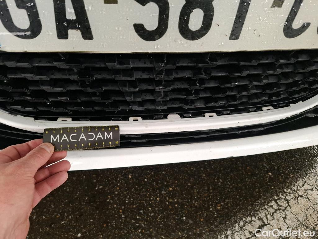  Peugeot  208  Premium 1.5 HDi 100CV BVM6 E6d #37