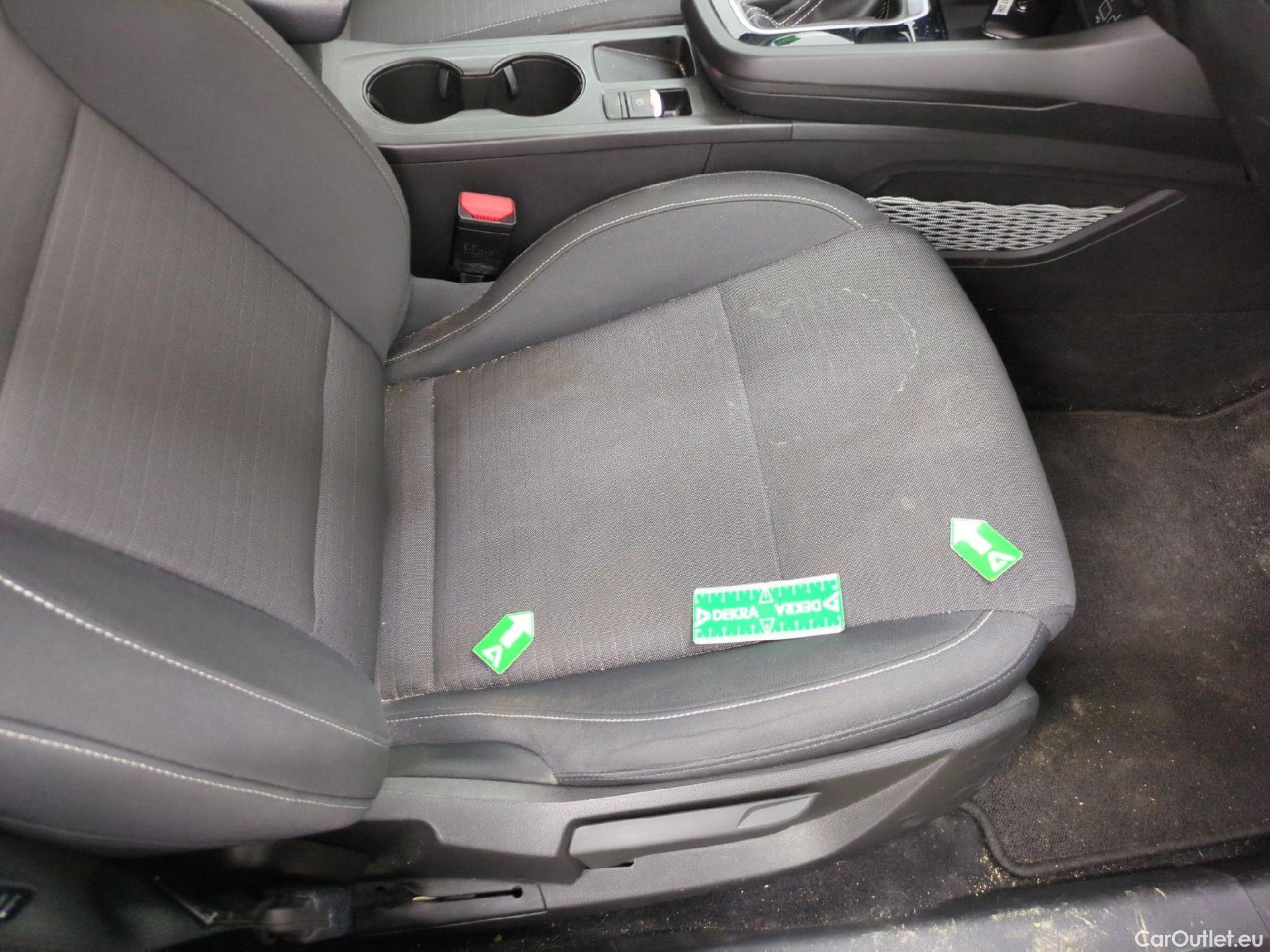  Renault  Arkana RENAULT  / 2021 / 5P / SUV Business TCe 140 EDC #12