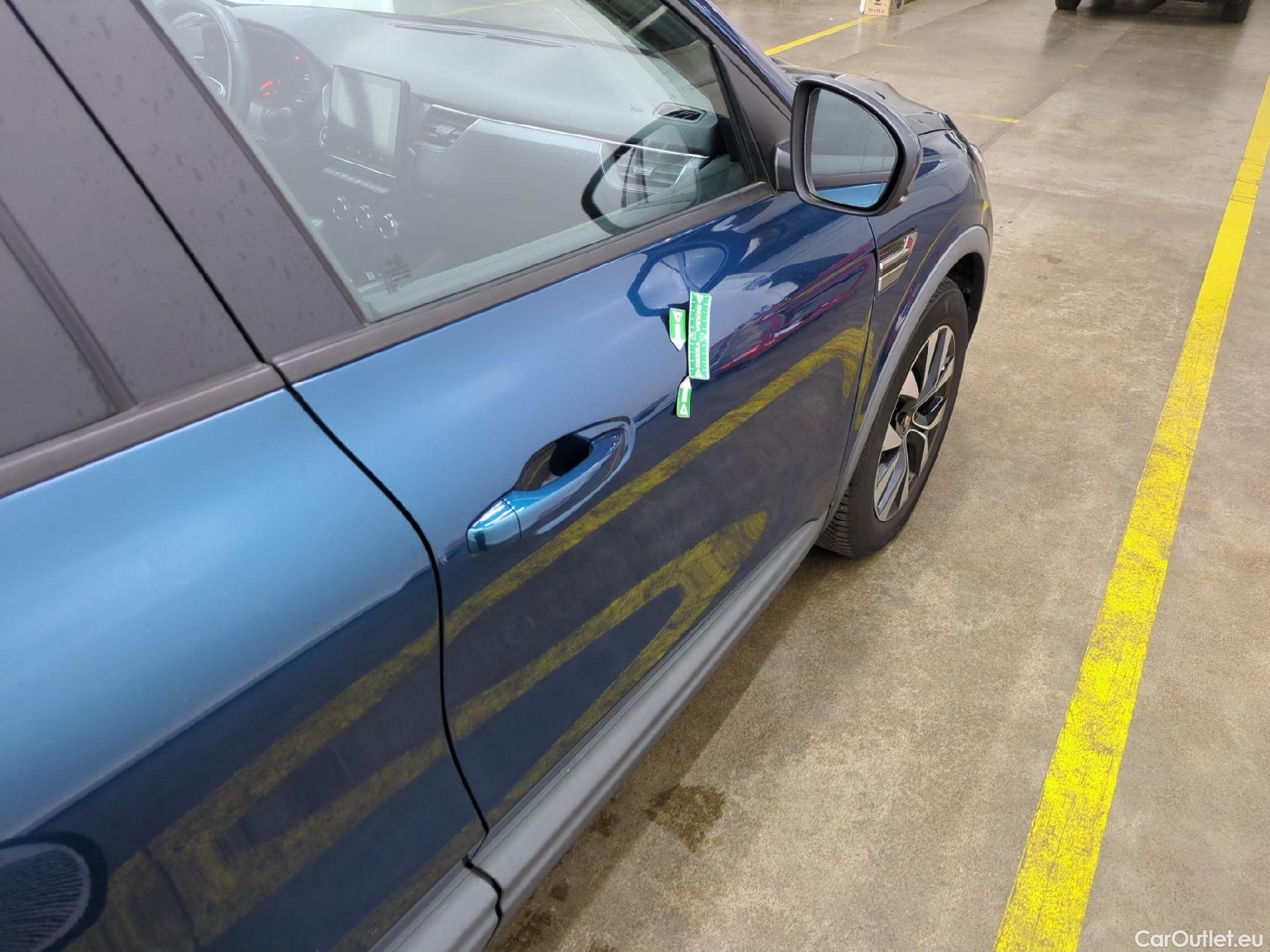  Renault  Arkana RENAULT  / 2021 / 5P / SUV Business TCe 140 EDC #31