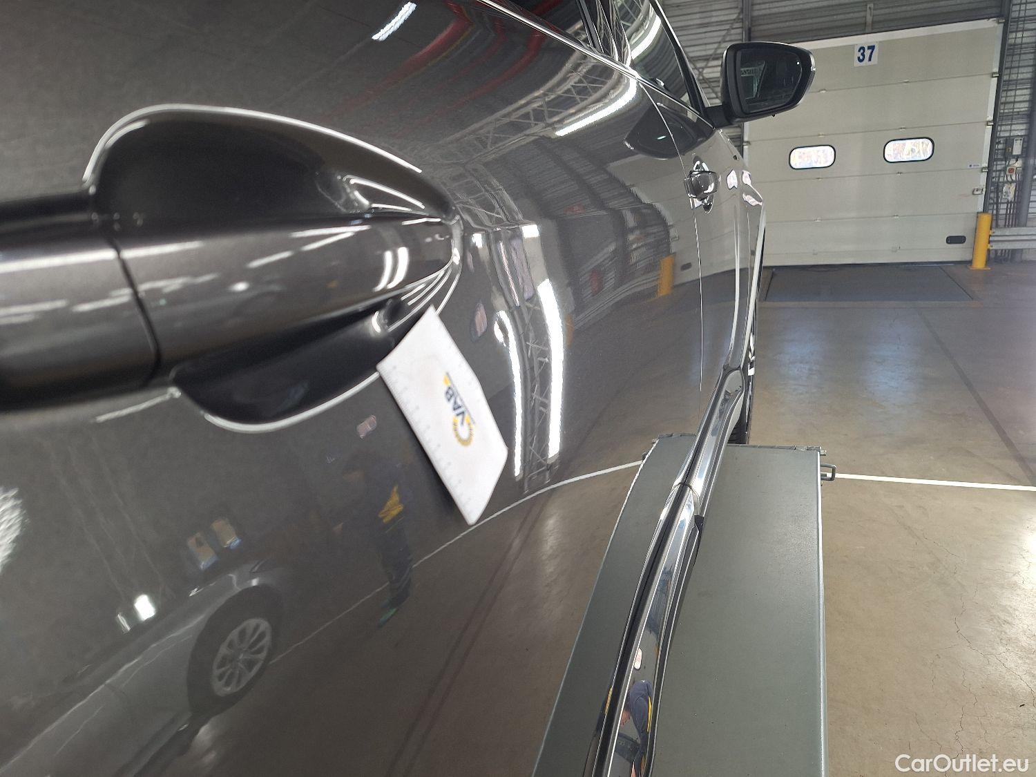  Peugeot  5008 Peugeot,  '16, Peugeot  1.5 BlueHDi 96kW S&S EAT8 GT Line 5d #10