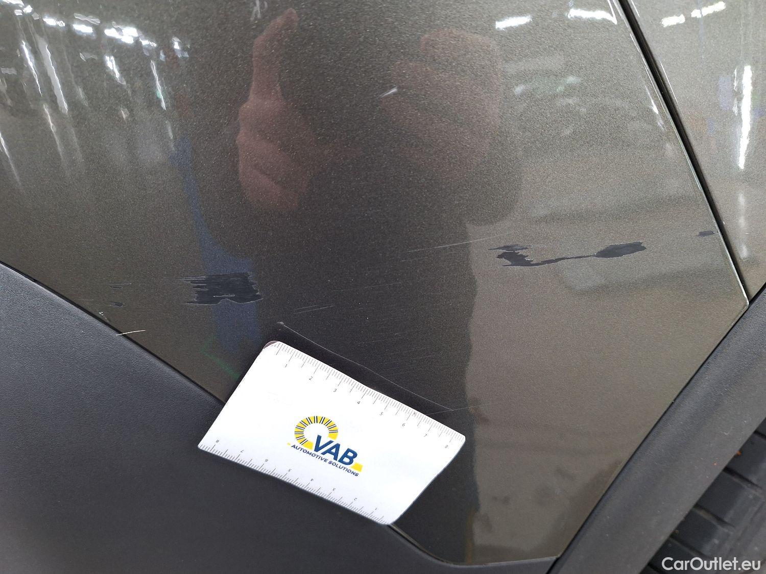  Peugeot  5008 Peugeot,  '16, Peugeot  1.5 BlueHDi 96kW S&S EAT8 GT Line 5d 7pl #24